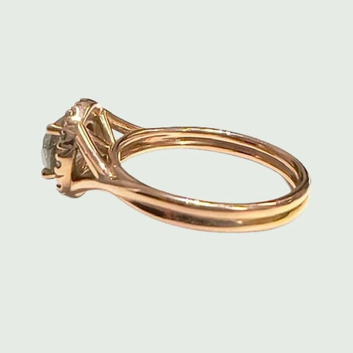 Bague 53 Bague contemporaine en or 18 carats et diamants 58 Facettes Q856A