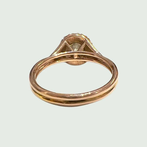 Bague 53 Bague contemporaine en or 18 carats et diamants 58 Facettes Q856A