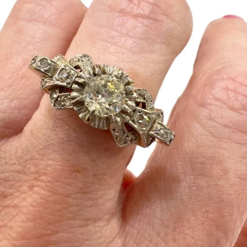 Bague 60 Bague Art déco en or jaune 18 ct, platine et diamants 58 Facettes Q976A