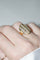 Bague 54 Bague ovale en or jaune 18 kt et diamants 58 Facettes