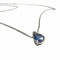 Collier Pendentif collier contemporain en or blanc 18 ct avec saphir poire 58 Facettes Q191B