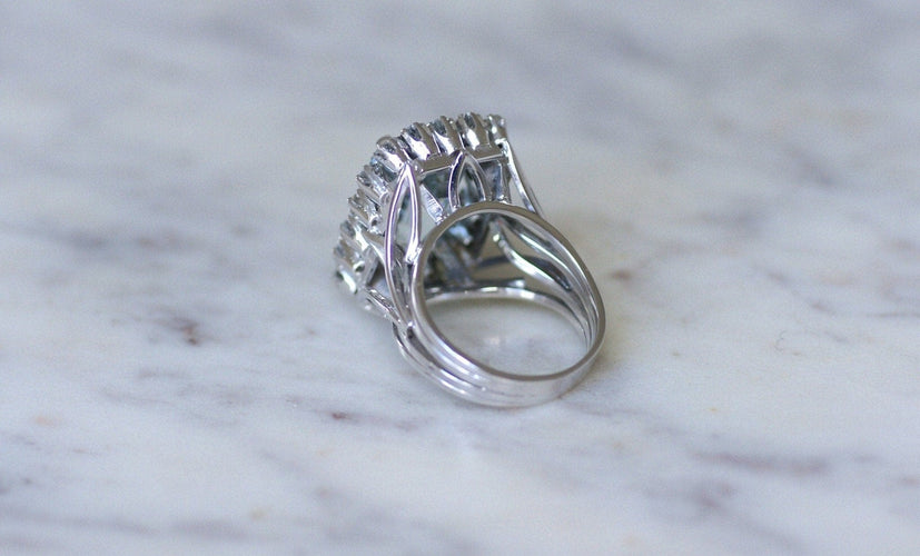 Bague 56 Bague cocktail aigue-marine et diamants 58 Facettes