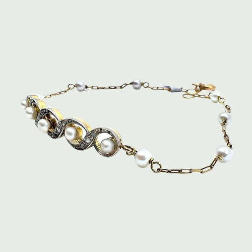 Bracelet Bracelet Art déco en or 18 carats et platine avec diamants et perle 58 Facettes A2414(421)