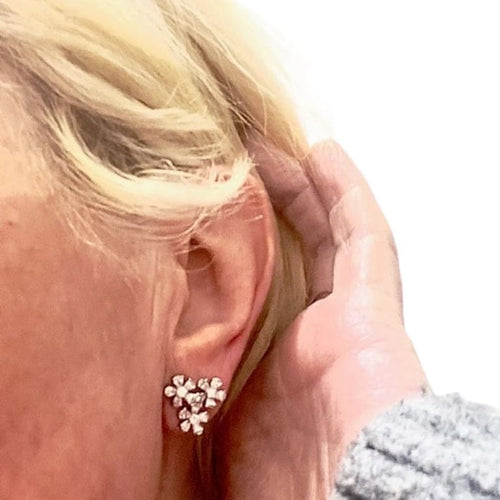 Boucles d'oreilles Boucles d’oreilles modernes XXe siècle en or blanc 18 ct et diamants 58 Facettes Q23B