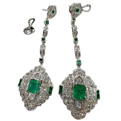 Boucles d'oreilles Boucles d’oreilles Art déco en platine avec diamants et émeraudes 58 Facettes Q223B