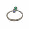 Bague 52 Bague design moderne en or blanc 18 ct avec saphir et émeraude 58 Facettes Q261B