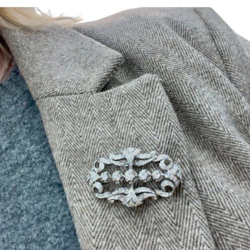 Broche Broche Art déco 1930-1935 en or 18 kt avec diamants 58 Facettes Q228B