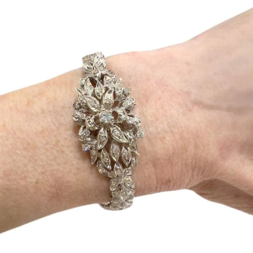 Bracelet Bracelet rétro contemporain en or jaune 18 ct avec diamants 58 Facettes Q299B