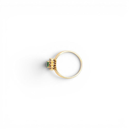 Bague 58 Bague design contemporain en or 18 carats avec diamants et émeraude 58 Facettes Q287B
