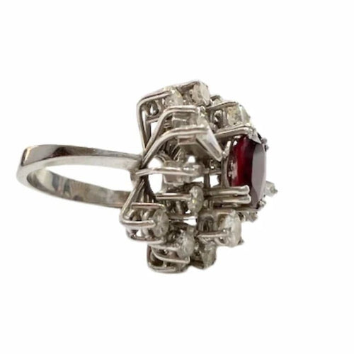 Bague 50 Bague rétro 1945-1950 en or 18 kt avec diamants et rubis 58 Facettes Q323(966)