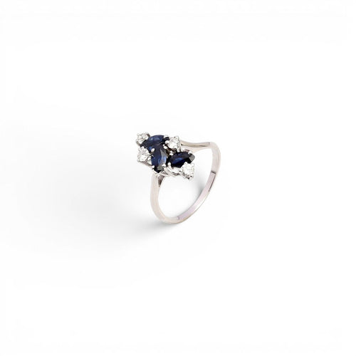 Bague 52 Bague Art déco 1945 en or blanc 18 carats avec diamants et saphirs 58 Facettes Q326B(965)