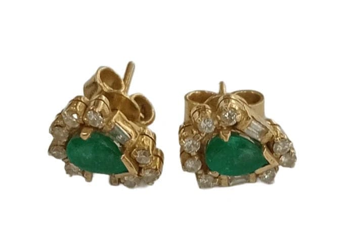 Boucles d'oreilles Boucles d'oreilles contemporaines en or jaune 18 carats, diamants et émeraudes 58 Facettes E25