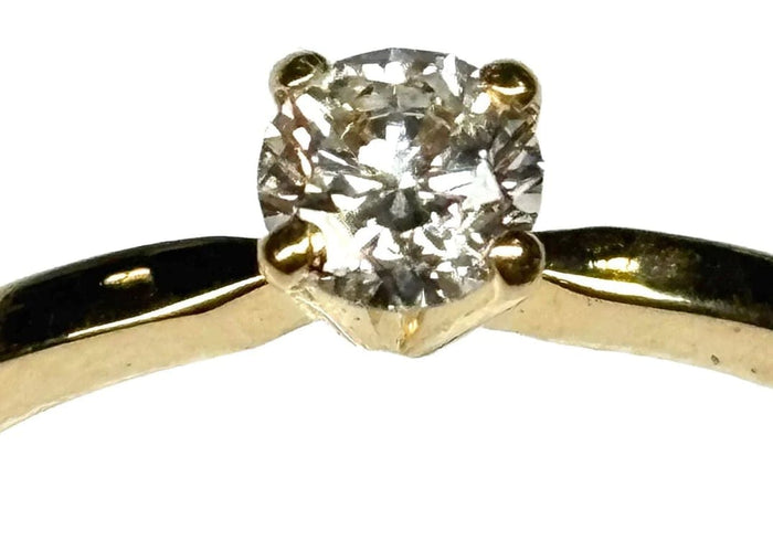 Bague 53.5 Bague solitaire en or jaune avec diamant taille brillant 0,35 ct 58 Facettes E09