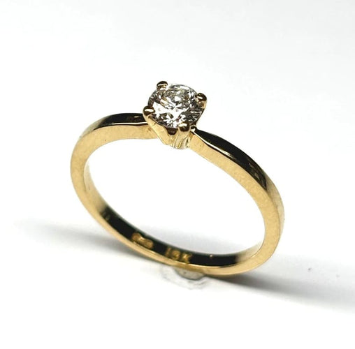 Bague 53.5 Bague solitaire en or jaune avec diamant taille brillant 0,35 ct 58 Facettes E09