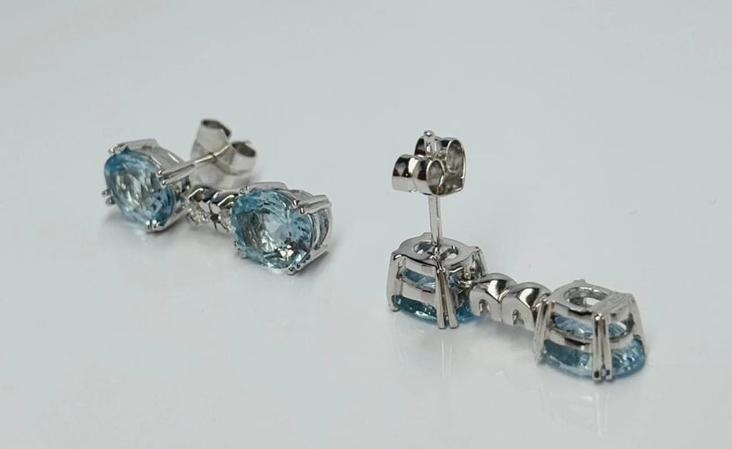 Boucles d'oreilles Boucles d'oreilles - Or blanc 18 carats, aigues-marines et diamants 58 Facettes Q251B