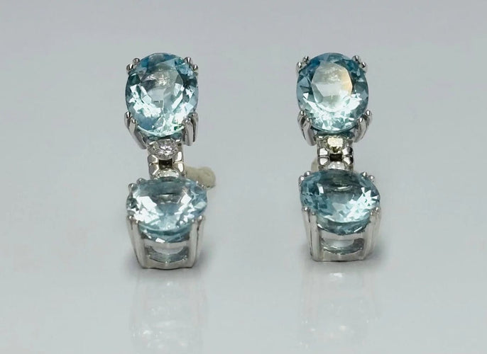 Boucles d'oreilles Boucles d'oreilles - Or blanc 18 carats, aigues-marines et diamants 58 Facettes Q251B