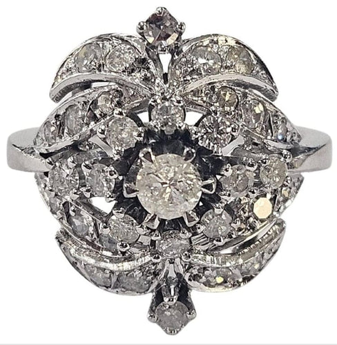 Bague 53 Bague cluster rétro années 1940 en or blanc 18 carats et diamants 58 Facettes E12