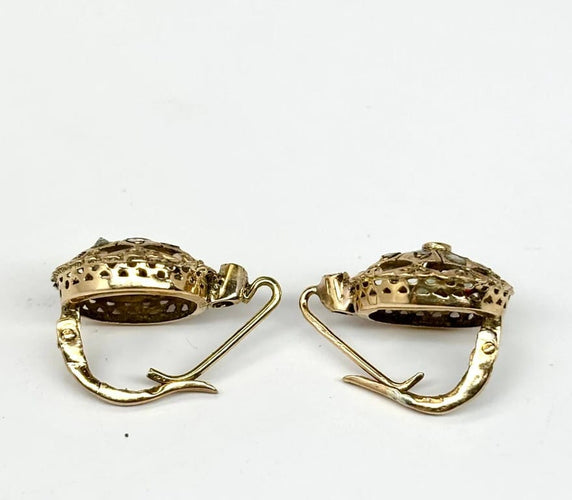 Boucles d'oreilles Boucles d’oreilles anciennes en or 18 carats avec diamants taille rose 58 Facettes E29