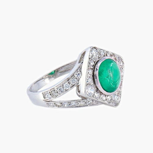 Bague 52 Bague Art déco en or blanc 18K avec émeraude cabochon et diamants 58 Facettes AB9