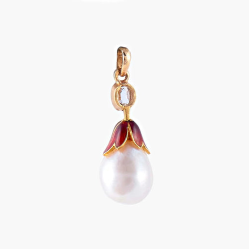 Pendentif Pendentif Art Nouveau en or jaune 18K avec perle fine et diamant 58 Facettes AB1