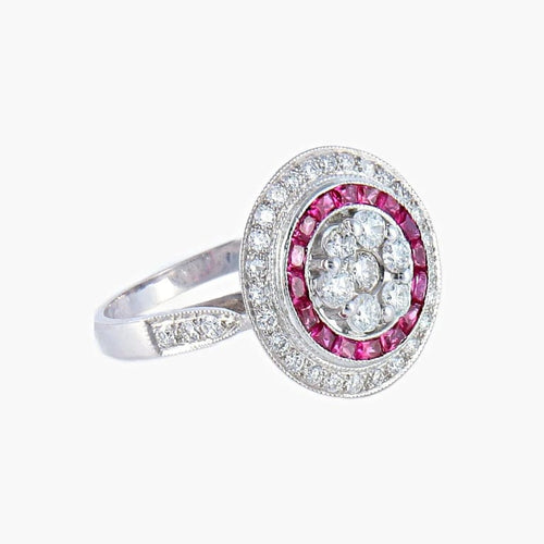 Bague 57 Bague style Art déco en or blanc 18K avec diamants et rubis 58 Facettes