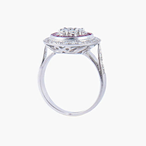 Bague 57 Bague style Art déco en or blanc 18K avec diamants et rubis 58 Facettes