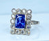 Bague 53 Bague en or blanc 18 carats avec saphir de Ceylan et diamants 58 Facettes AB410