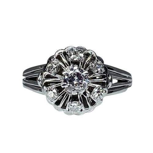 Bague 63 Bague fleur en or blanc 18 carats et diamants 58 Facettes AB60