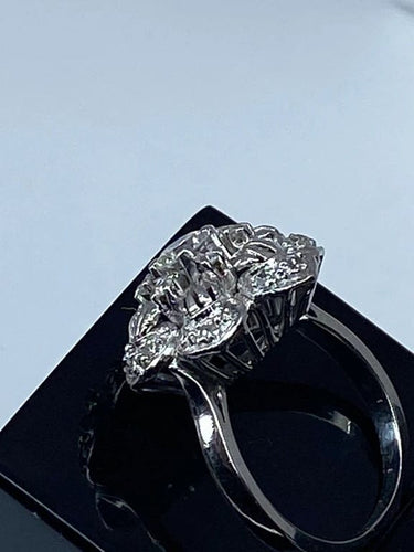 Bague 48 Bague fleur en or 18 carats sertie de diamants 58 Facettes AB69