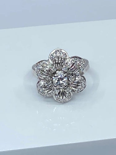 Bague 48 Bague fleur en or 18 carats sertie de diamants 58 Facettes AB69