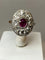 Bague 51 Bague ovale en or 18 carats avec rubis et diamants 58 Facettes AB75