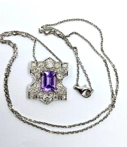 Pendentif Pendentif en platine à améthyste et diamants 58 Facettes AB109