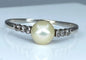 Bague 59 Bague en platine avec perle fine et diamants taille ancienne 58 Facettes AB162