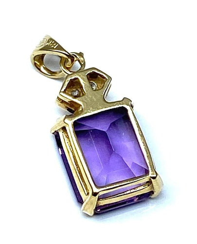 Pendentif Pendentif en or jaune 18 carats avec améthyste et diamants 58 Facettes AB176