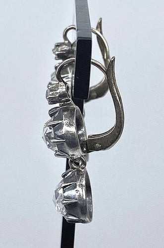 Boucles d'oreilles Boucles d’oreilles dormeuses en or et argent, diamants taille rose 58 Facettes AB200