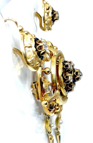 Boucles d'oreilles Parure Napoléon III - Broche et boucles d’oreilles en or 18 carats, diamants et perles 58 Facettes AB186