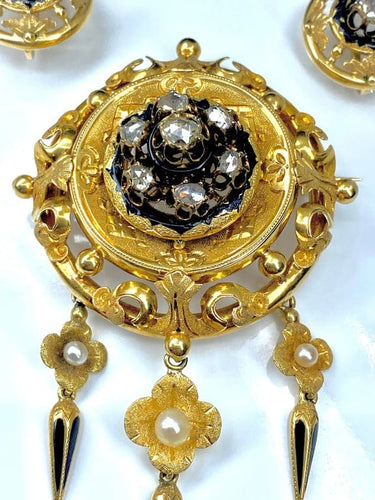 Boucles d'oreilles Parure Napoléon III - Broche et boucles d’oreilles en or 18 carats, diamants et perles 58 Facettes AB186