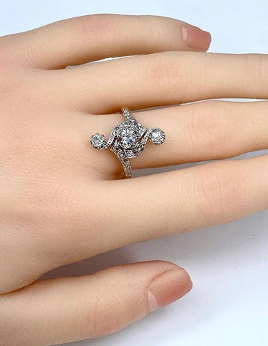 Bague 58 Bague époque 1900 en or 18 carats et diamants 58 Facettes AB204