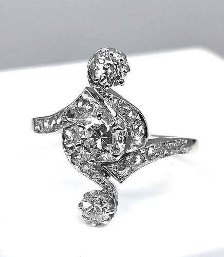 Bague 58 Bague époque 1900 en or 18 carats et diamants 58 Facettes AB204
