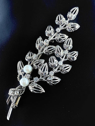 Broche Broche florale en platine et or 18 carats, perles et diamants 58 Facettes AB213