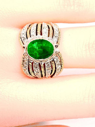 Bague 58 Bague en or jaune et blanc 18 carats avec émeraude et diamants 58 Facettes AB228
