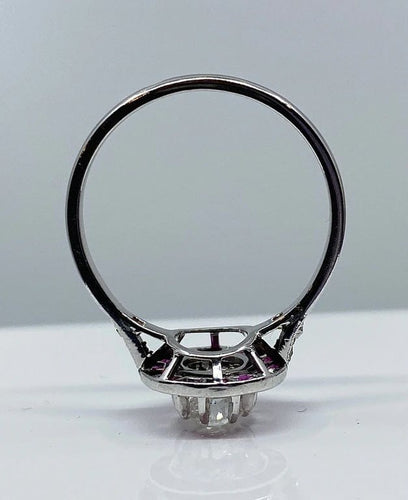 Bague 53 Bague en or blanc 18 carats avec diamant taille ancienne et rubis 58 Facettes AB242
