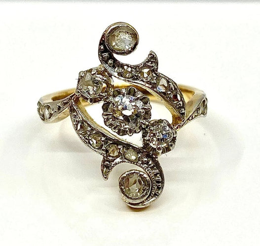 Bague 50 Bague en or jaune et blanc 18 carats avec diamants 58 Facettes AB244