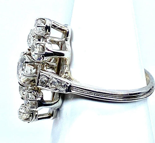 Bague 49 Bague marquise en or blanc 18 carats et diamants 58 Facettes AB261