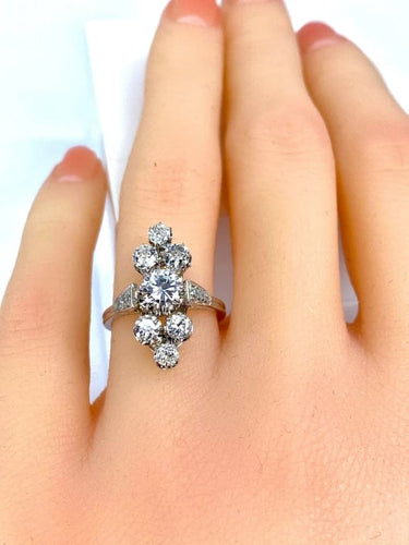 Bague 49 Bague marquise en or blanc 18 carats et diamants 58 Facettes AB261