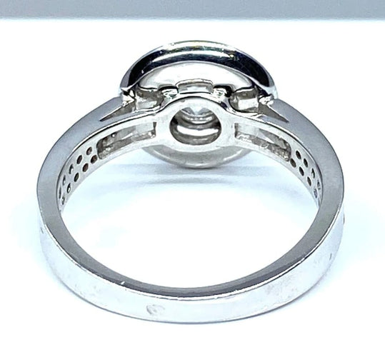 Bague 51 Bague solitaire en or blanc 18 carats avec diamants 58 Facettes AB260