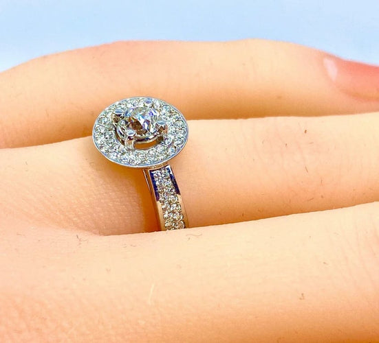 Bague 51 Bague solitaire en or blanc 18 carats avec diamants 58 Facettes AB260