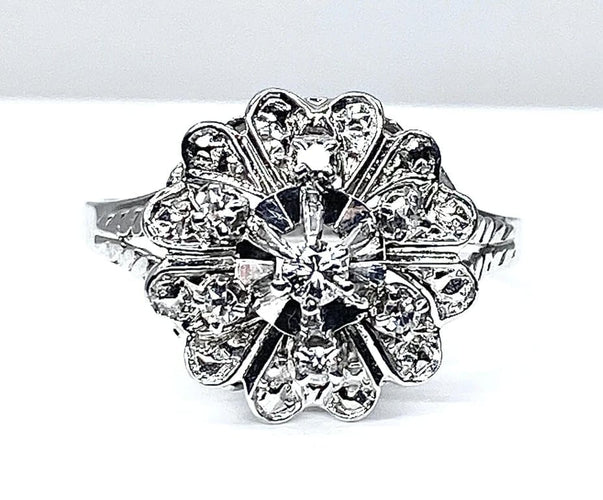 Bague 60 Bague cœurs en or blanc 18 carats et diamants 58 Facettes AB257