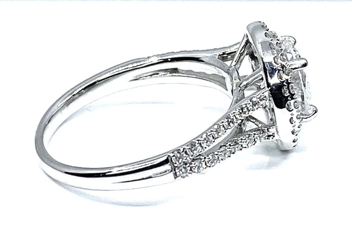 Bague 50 Bague en or blanc 18 carats avec diamants 1,36 ct 58 Facettes AB256
