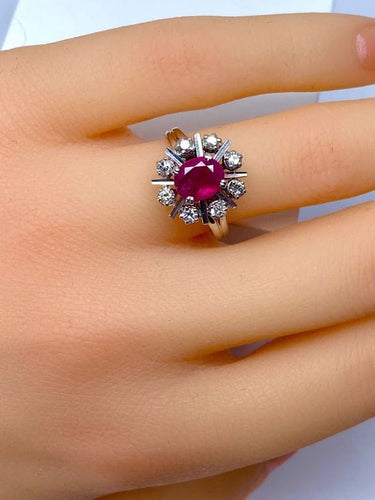 Bague 50 Bague marguerite rubis et diamants en or blanc 18 carats 58 Facettes AB248
